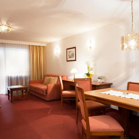 Gran Lägenhetshotell 4*